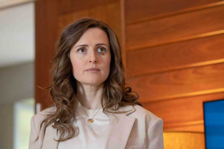 Clare Dunne learns what she married into in ‘Kin’ season 1