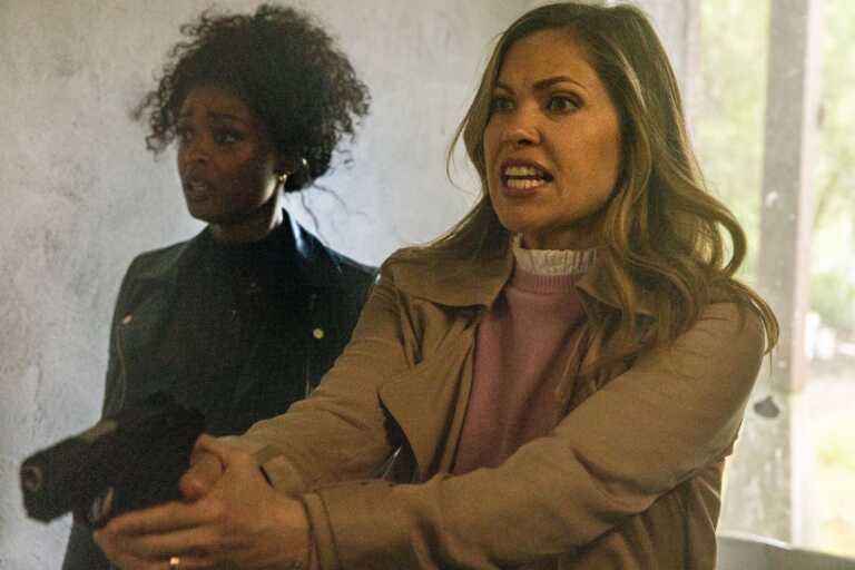 Pascale Hutton shows resilience in ‘Double Life’