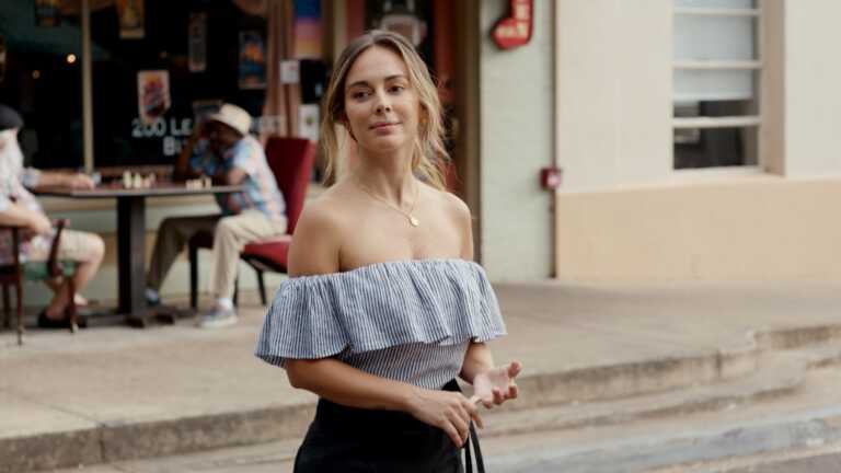 Check out María Elisa Camargo in ‘Off the Grid’