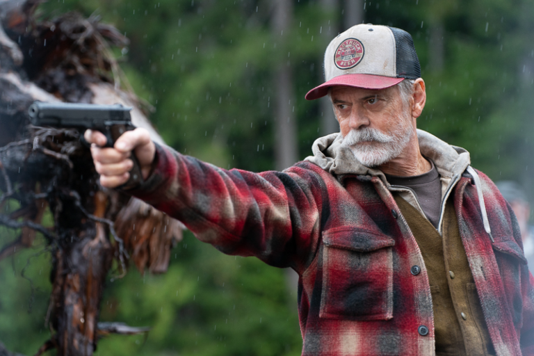 C. Thomas Howell reveals how he makes sense of his complex ‘One Mile’ role